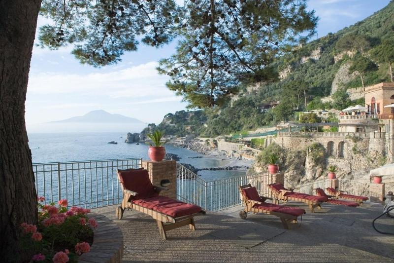 Hotel Scrajo Wellness & Mineral Spa Neapolitan Riviera Εξωτερικό φωτογραφία